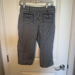 Women's | Ann Taylor Black Polka Dot Margo Hi-Rise Capri Pants | Size‎ 2